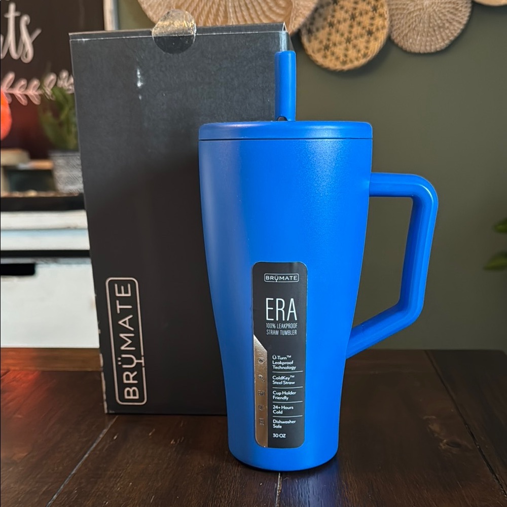 LIMITED EDITION BruMate 30oz Era,
MATTE BLUE!!